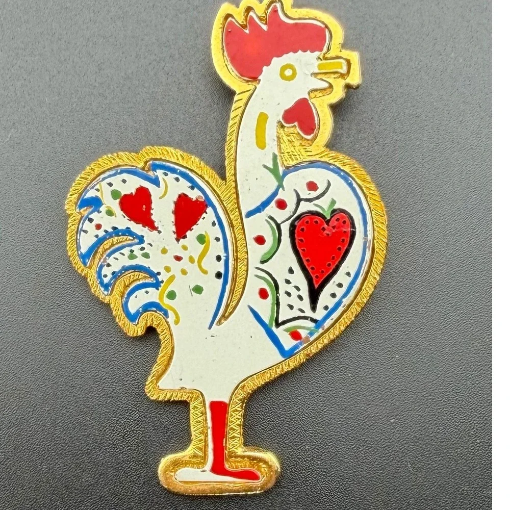 Rooster Brooch White Red‎ Gold Retro Vintage Folk Art Heart Kitsch Cottagecore